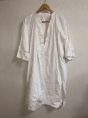 처치 스모크 원피스