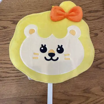 NiziU MAKO 부채 세트