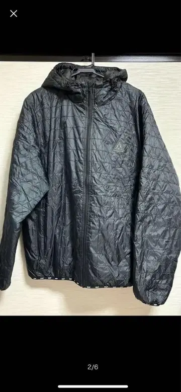 HUF 블랙 퀼팅 재킷