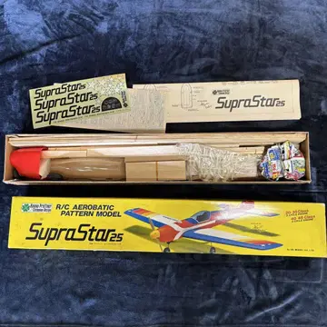 SupraStar 25 R/C 아크로바틱 모델