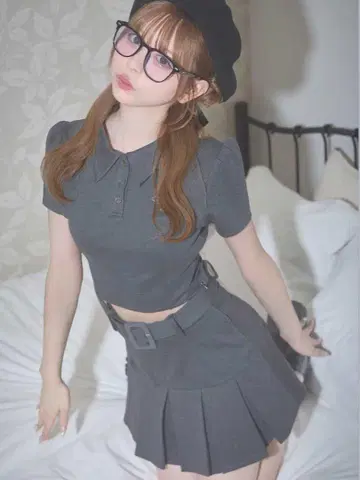 michellMacaron 셔츠 & 플리츠 스커트 셋업