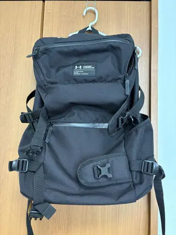 Under Armour 블랙 백팩