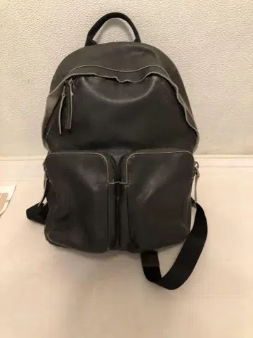 ecco 그레이 가죽 백팩