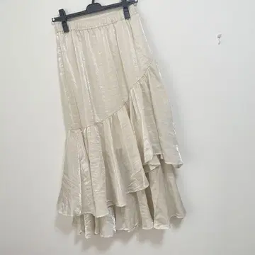 아카이브 글로시 비대칭 프릴 캉캉 스커트