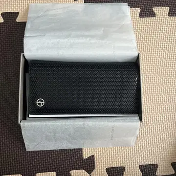 Giorgio Armani 블랙 장지갑