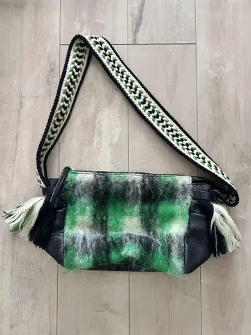 CLARAMONTE 체크 무늬 백