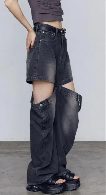 사이드 오픈 루즈 청바지