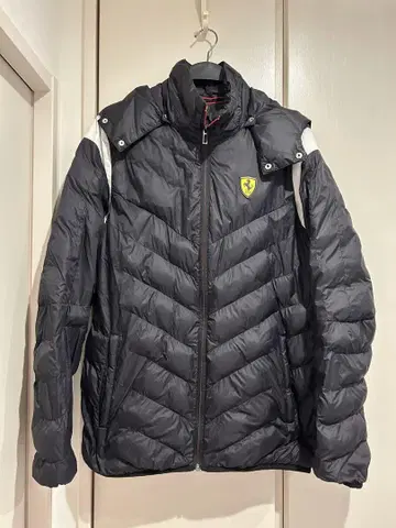 새상품급 페라리 Ferrari PUMA 다운 자켓 블랙