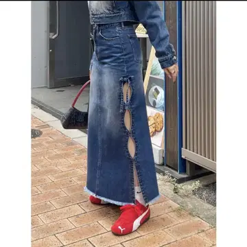 EVRIS 사이드 리본 컷 롱 데님 스커트
