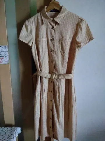 레리안 캬라 오 크루스 원피스 사이즈 9