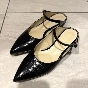 BARNEYS NEW YORK 플랫 뮬