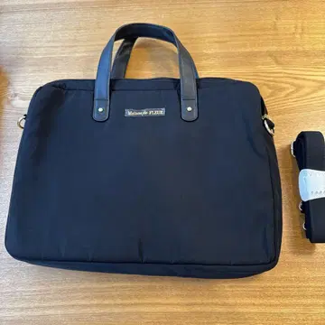 Maison de FLEUR A4 사이즈 백 2way 블랙