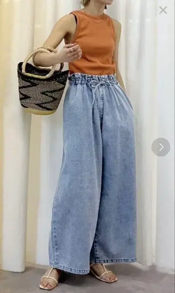 블랙 바이 마우지 many tuck denim
