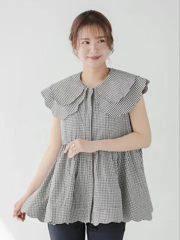 fitmore 더블 스캘럽 깅엄 체크 블라우스 블랙