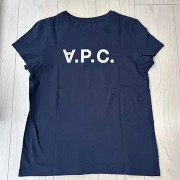 A.P.C 아페쎄 반팔 티셔츠 네이비 프론트 로고