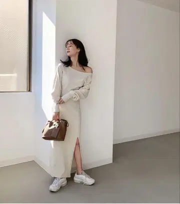 Louren 오프숄더 슬릿 롱 스커트 택 포함 새상품