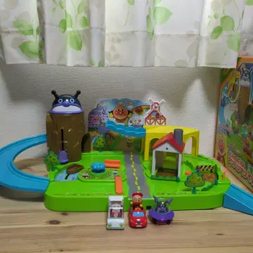 단종품 GOGO 미니카 호빵맨 두근두근 타운