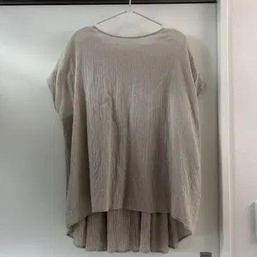 베이지 개더 반팔 셔츠