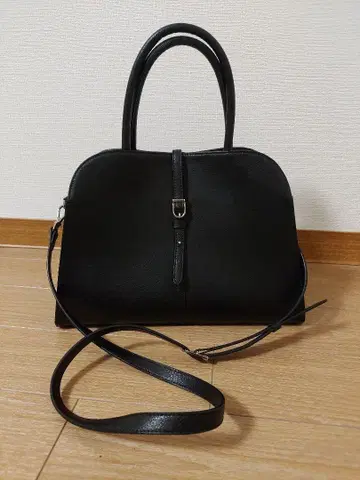 MONOROW 모노로우 한국 핸드백 미디엄 블랙 블랙