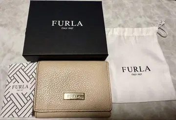 FURLA 베이지 3단 폴더형 지갑