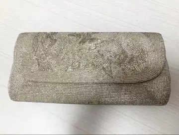 총 비즈 자수 클러치백