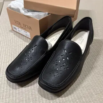 VITA NOVA 새상품 로퍼 블랙 24.5cm