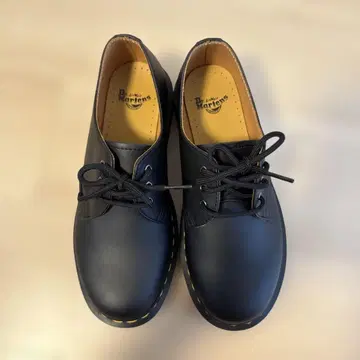 Dr. Martens 1461 3홀 신발 UK5(24cm)