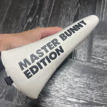 MASTER BUNNY EDITION 퍼터용 헤드커버