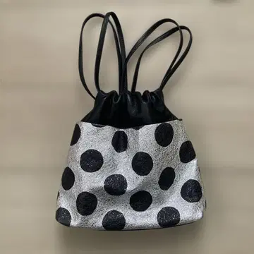 비아도안 VIA DOAN 숄더백 도트 실버