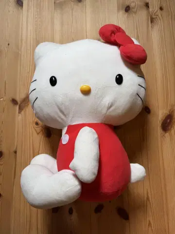 레트로 2011년 헬로키티 봉제 인형