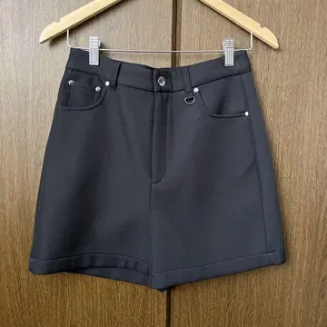 JEANASIS 블랙 숏팬츠 M