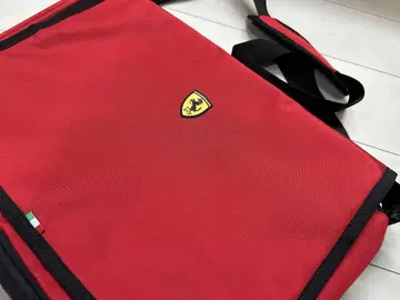 초레어 페라리 Ferrari 쉘 Shell 메신저 백