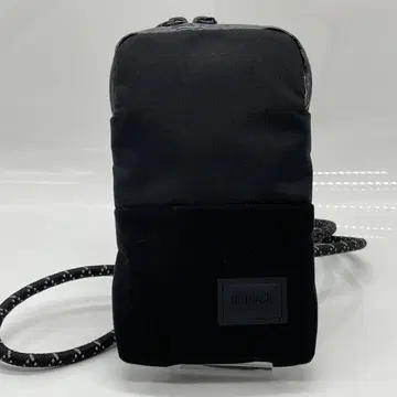 BN5605 UNTRACK 안트랙 스마트폰 케이스 숄더백