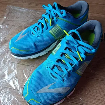Brooks PureFlow4 러닝화 26.5