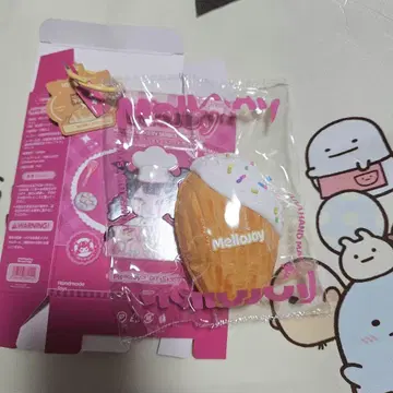 mellojoy [생산 종료품] 베이커리 레인보우 크림 마들렌