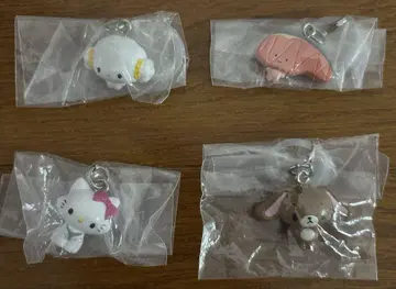 산리오 메지루시 참 가챠 쿠로우사 챠미키티 키리미 코기뮨