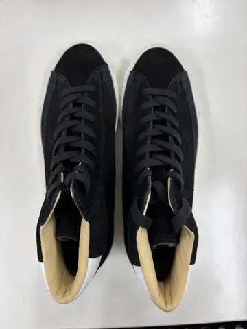 Asahi 블랙 하이컷 스니커즈