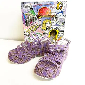 Jeffrey Campbell 통굽 라운드 형태 샌들 체크