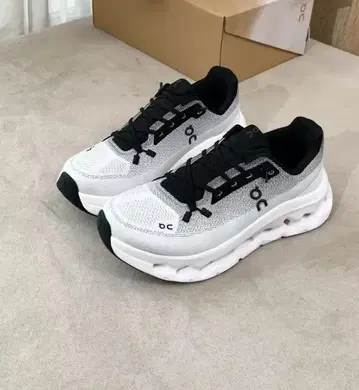 On Cloudtilt 스니커즈 27.5cm