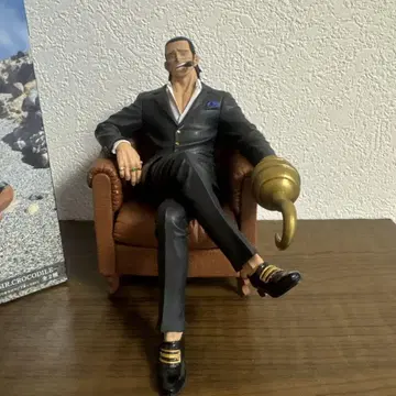 ONE PIECE Mr. 크로커다일 피규어