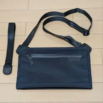알파카/ALPAKA ZIP POUCH MAX V2