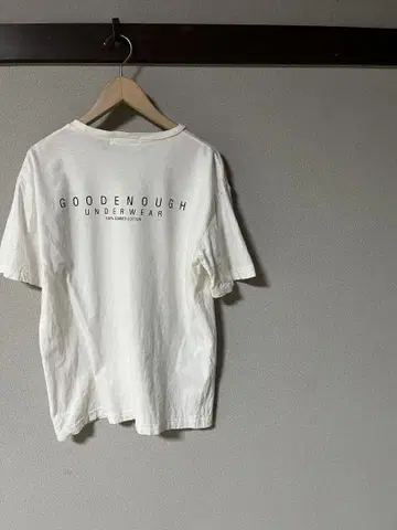 GOOD ENOUGH 화이트 T셔츠