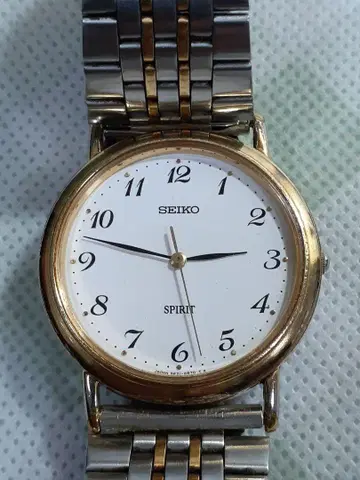 SEIKO SPIRIT 손목시계 화이트/골드