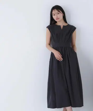 다크 그레이 슬리브리스 원피스 M