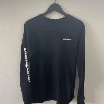 patagonia Responsibili-Tee XS