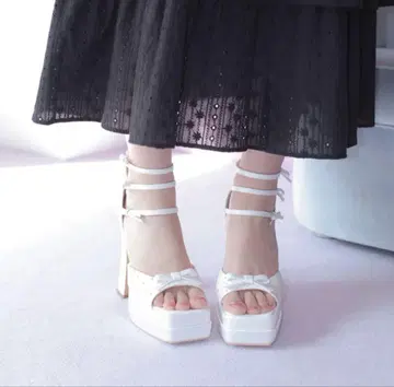 m.me.eme Ribbon platform sandals S 사이즈