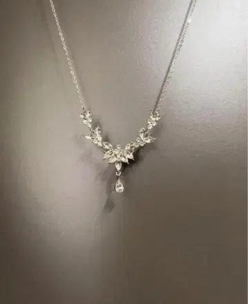 Vintage Crystal snowflake 목걸이