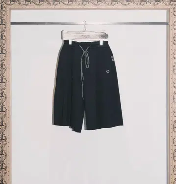 미사용 새상품! SHINYAKOZUKA HOME BAGGY SHORTS