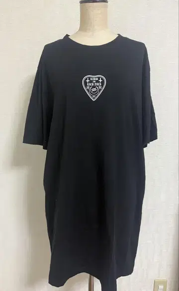 KRY 반팔 티셔츠