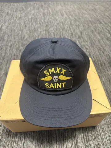 SAINT SMXX 캡